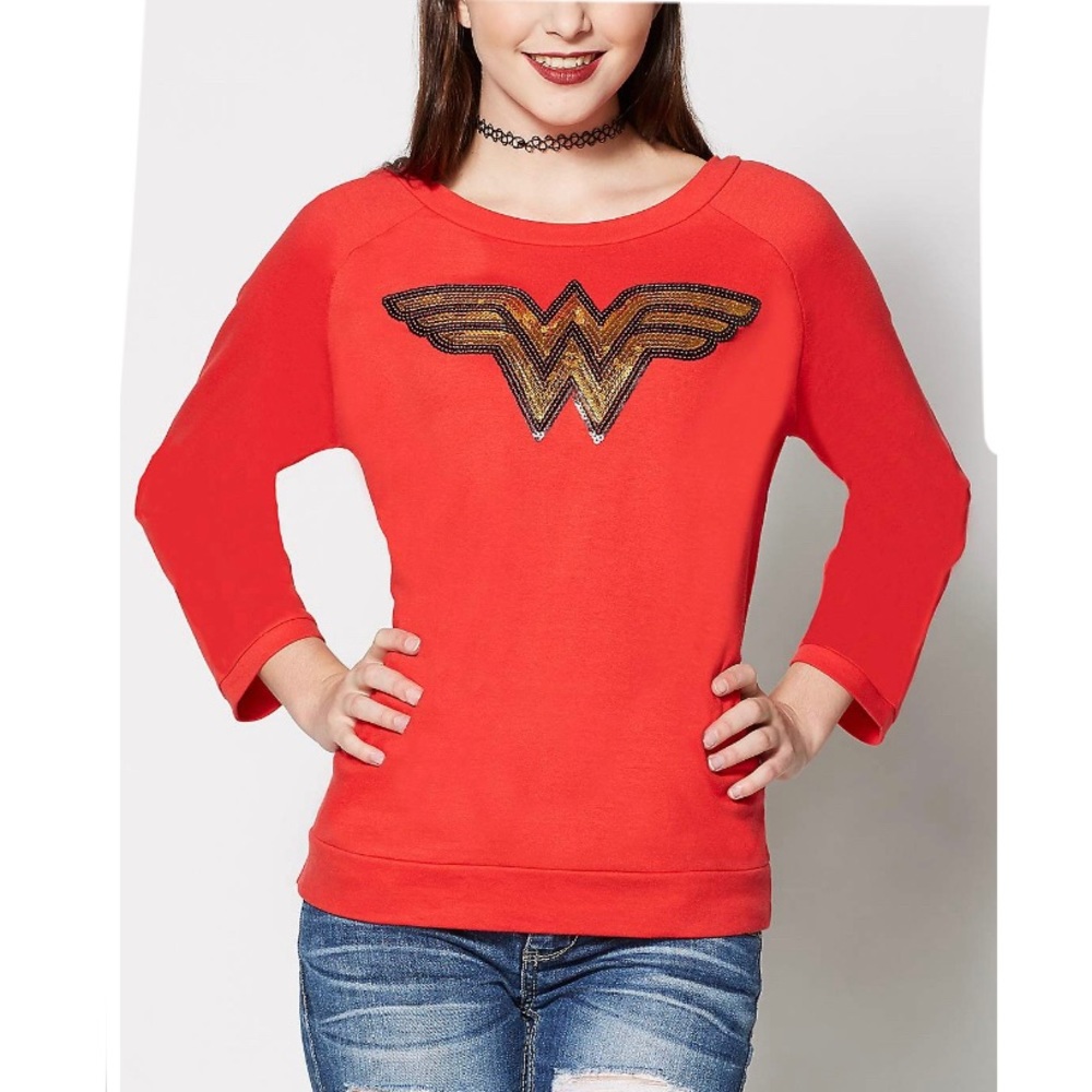 DC Comics Wonder Woman Sequin Red Shirt Size Medium